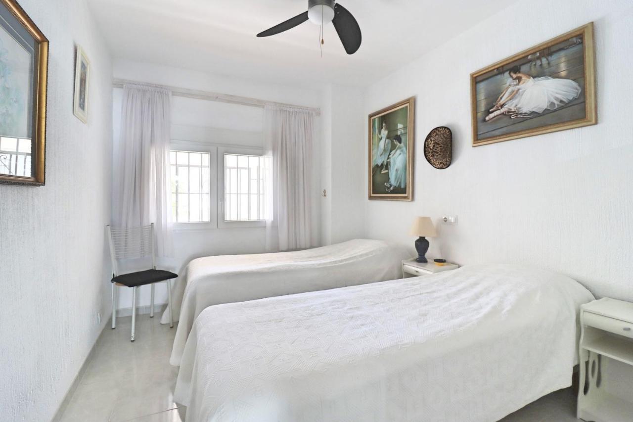 נרחה 2 Bedroom In Parador With Pool And Seaview מראה חיצוני תמונה